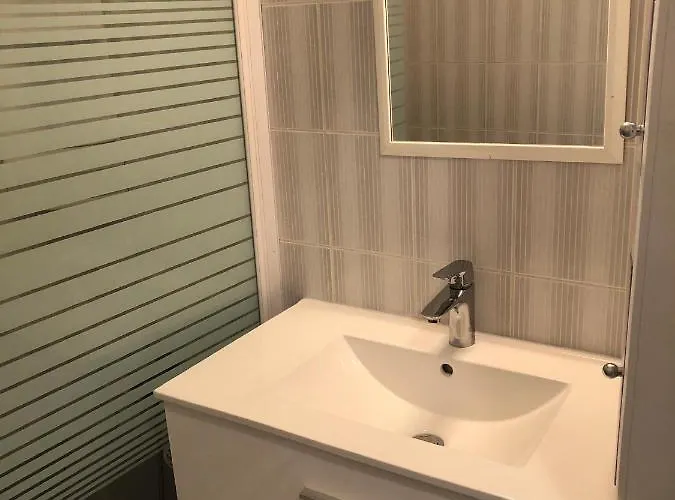 Joli T2 Les Pieds Dans L'eau , Piscine Tennis.... דירה סן-ניקולאו